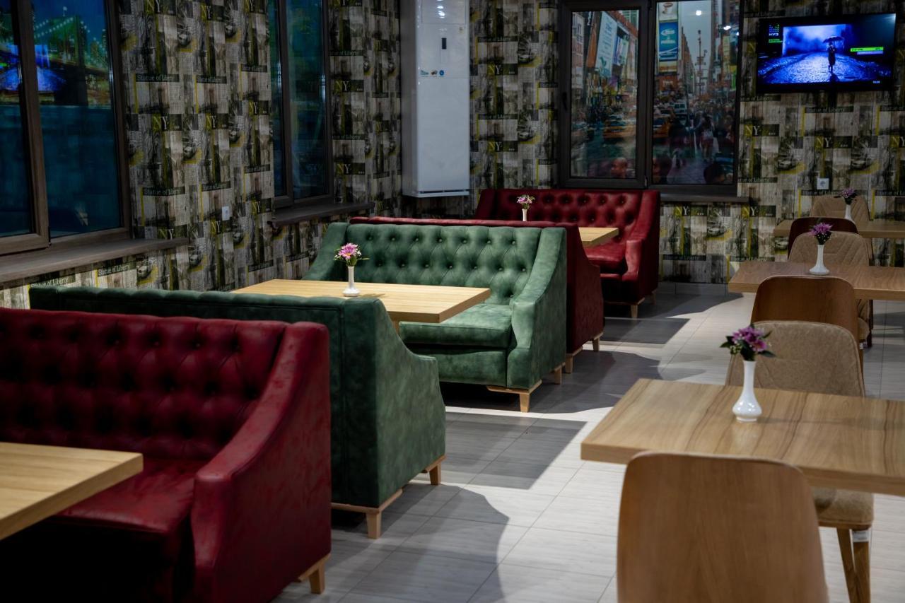 Hotel New York Tasjkent Eksteriør billede