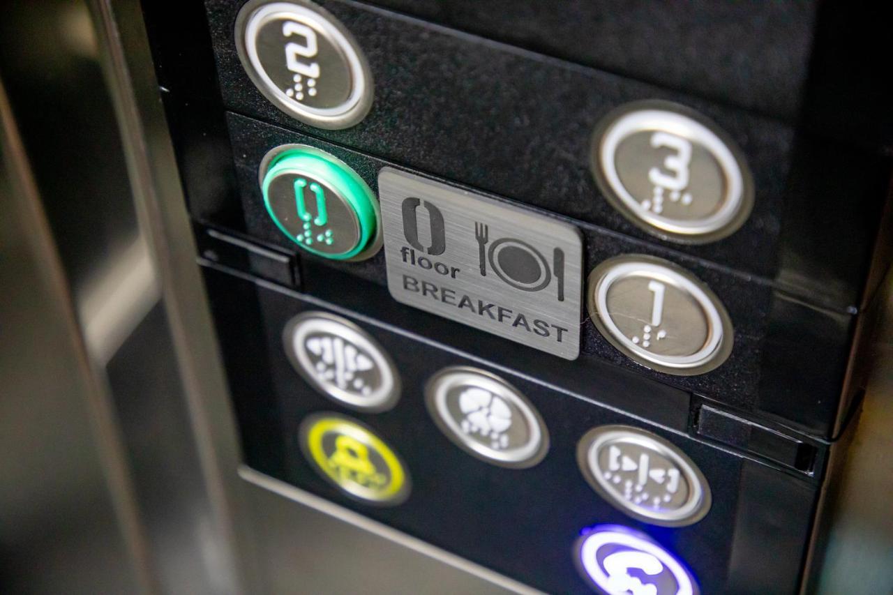 Hotel New York Tasjkent Eksteriør billede